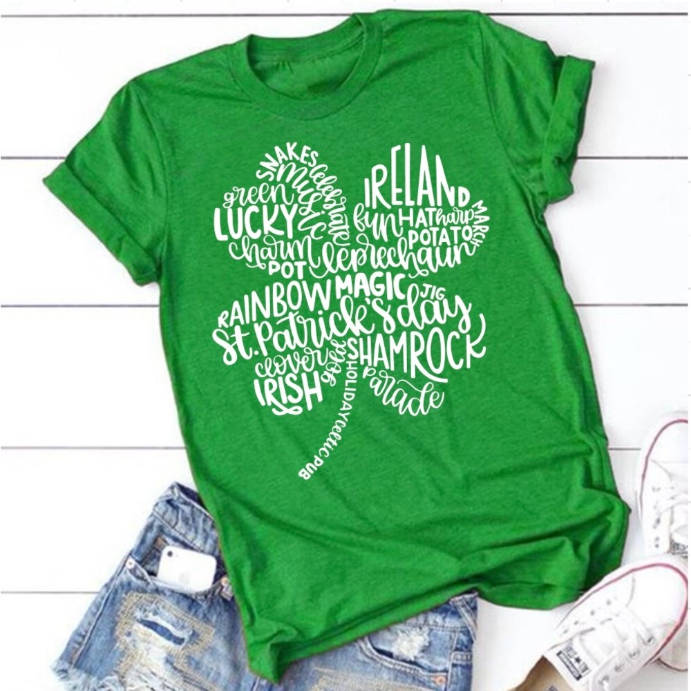 St Patrick’s Day Lucky shamrock t-shirt unisex